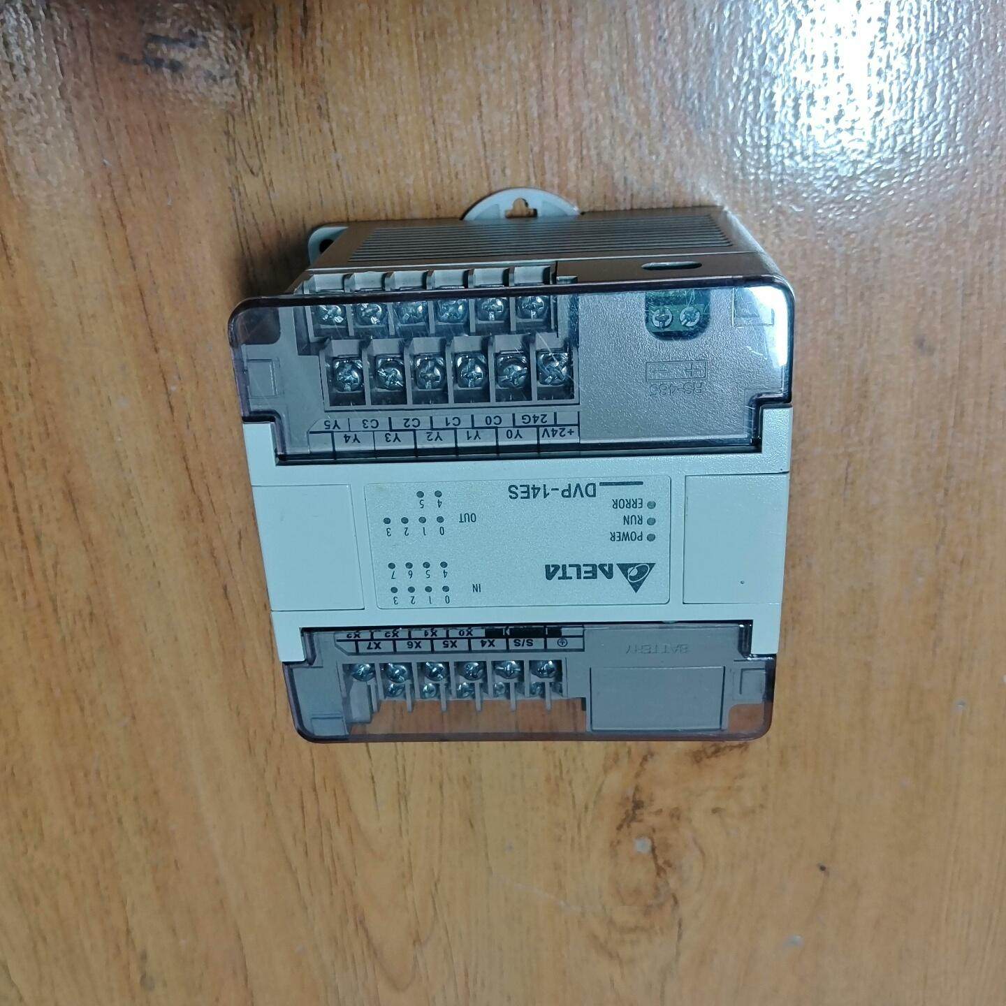 台达PLC DVP14ES00T2 功能正常 成色为实图