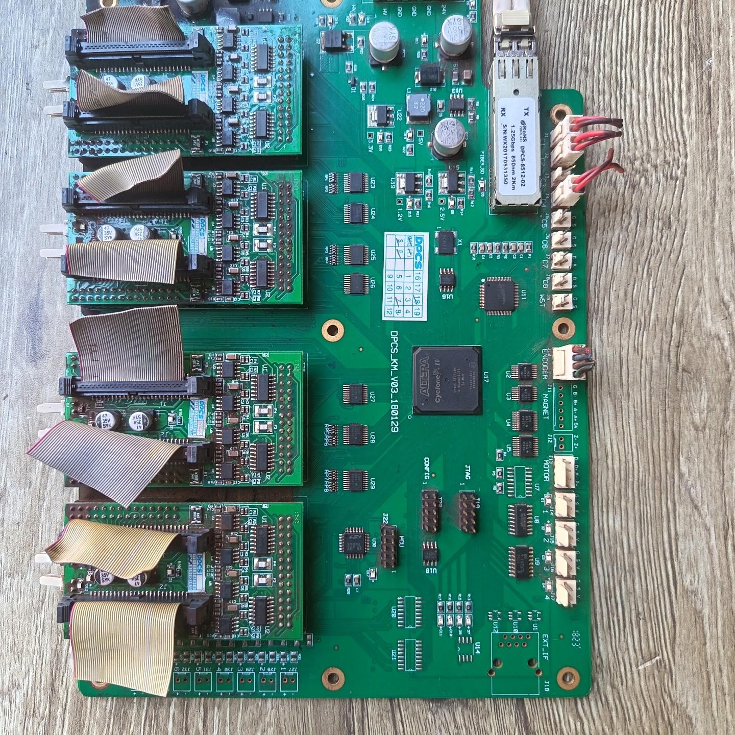 DPCS柯尼卡512i八头主板 喷绘机拆机下来的 功能正常。