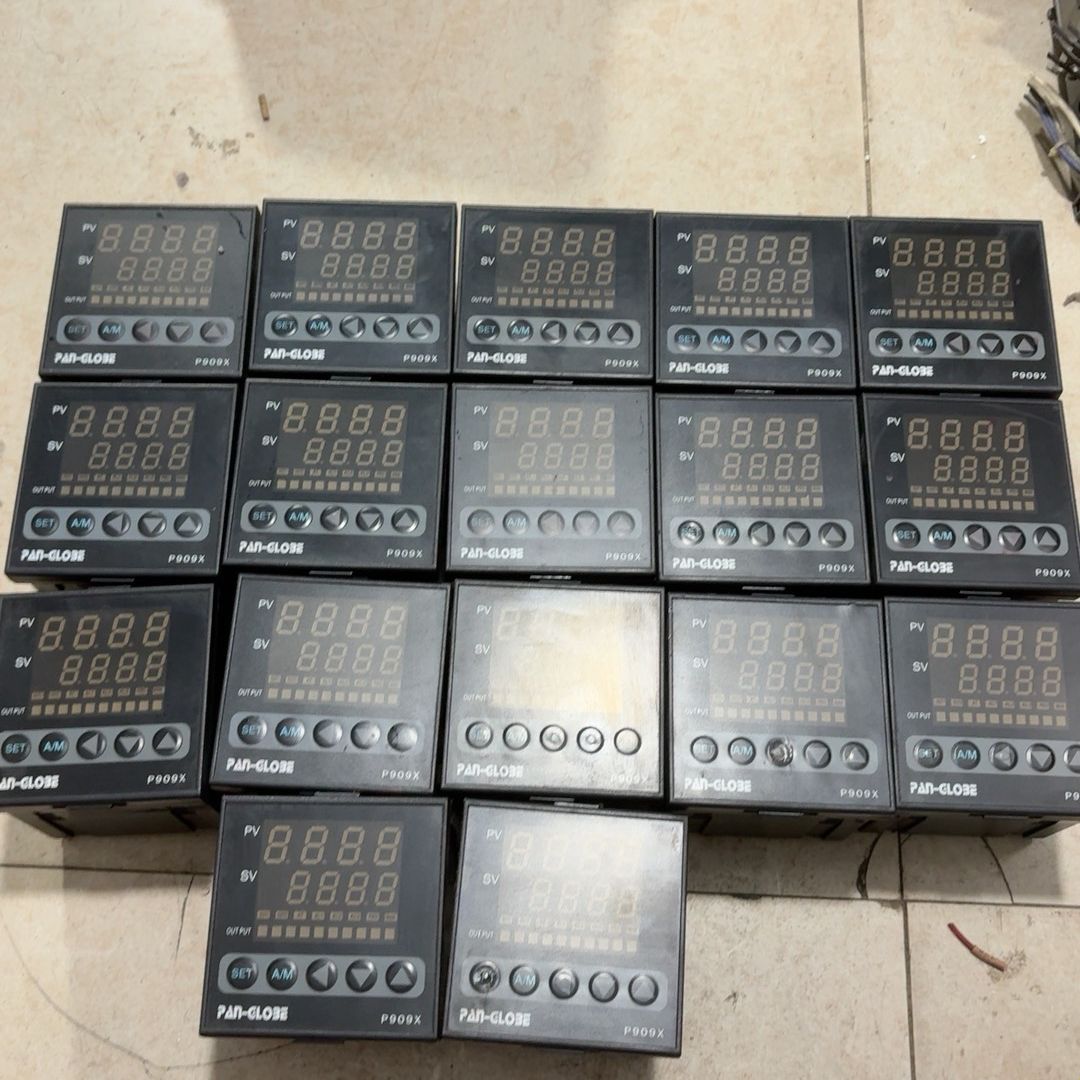 台湾泛达温控表P909X-302-020-000AX 拆机实