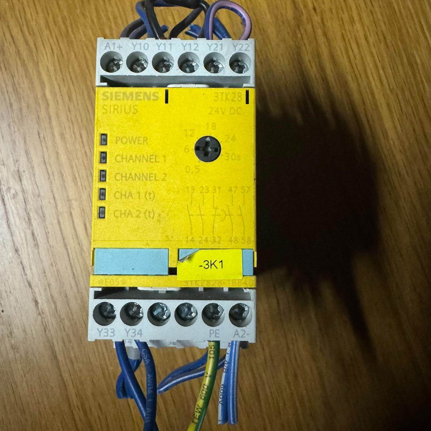 3TK2828-1BB40继电器、拆机、图片就是实