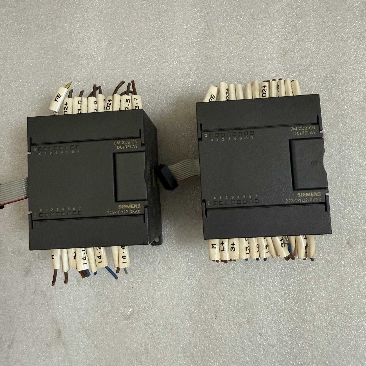 6ES7 223-1PH22-0XA8  plc模块