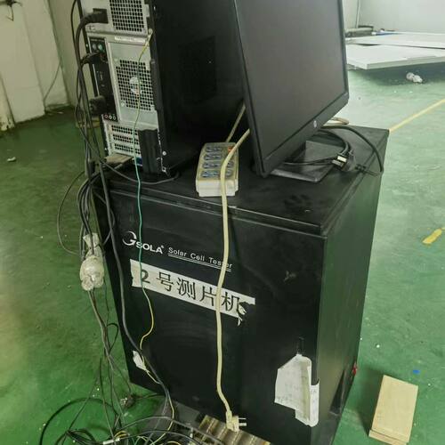 SOLA Solar Cell Tester 2号测片机。