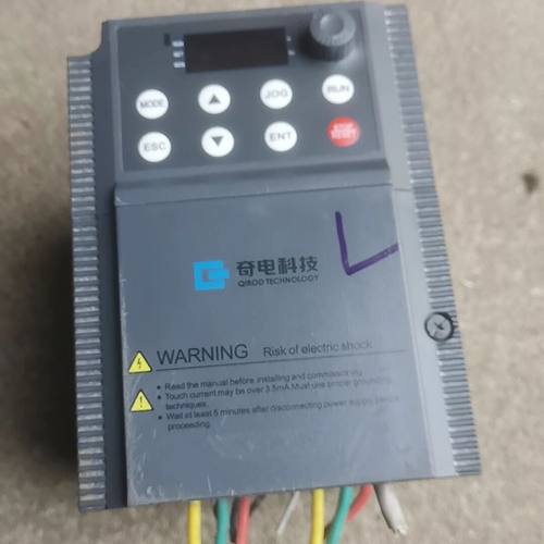 奇电科技变频器QD200-1R5G/2R2P-T4 1.5/