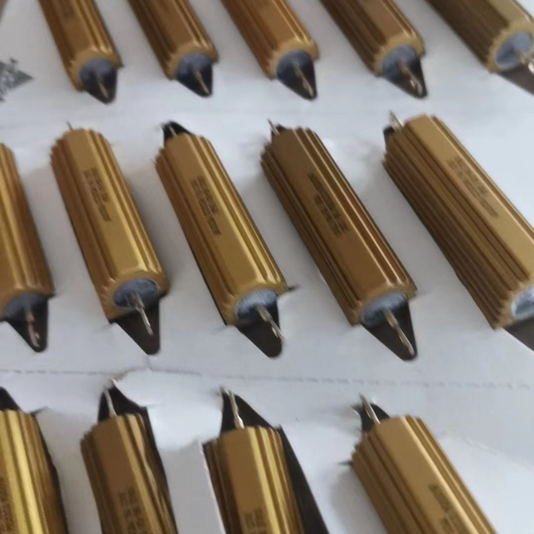 打包640个 DALE RH-50 50W 2K欧母