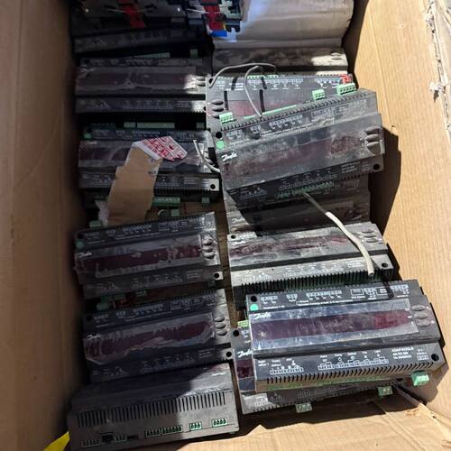 丹佛斯蒸发器控制器AK-CC550（084B8020）20几