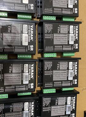 信浓YARAK驱动器：型号Y2SED2有8个