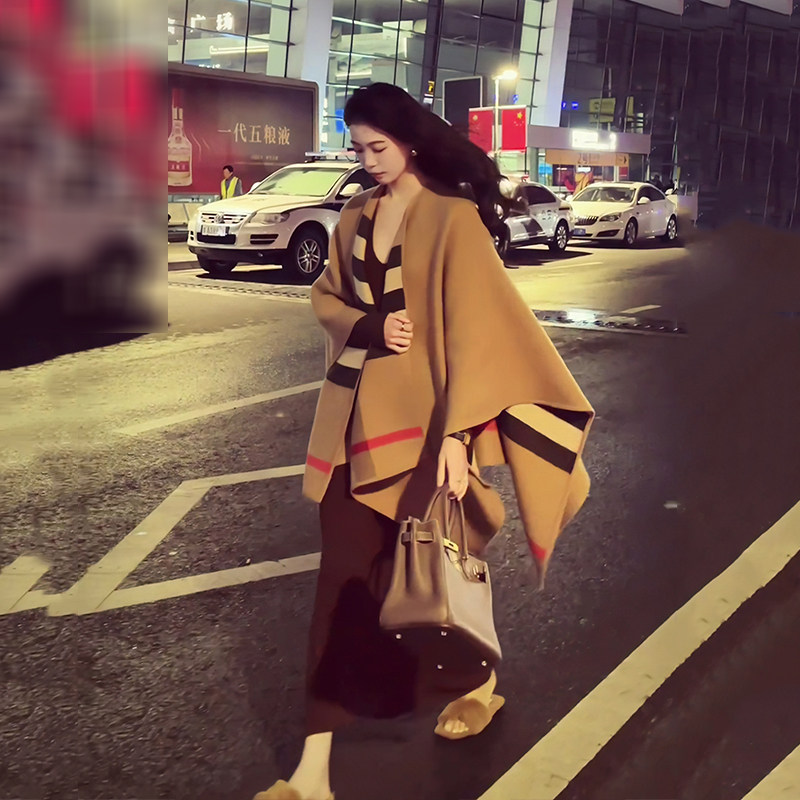 秋冬外搭格纹双面毛呢披肩女斗篷披风围巾女款百搭时尚气质高级感