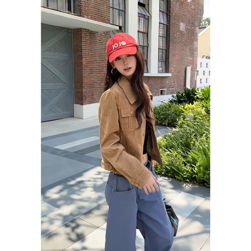 仿麂皮质感短外套复古工装夹克女