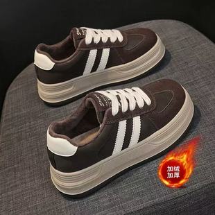 踩屎感二棉鞋女款2025冬季新款百搭厚底复古加绒板鞋学生运动鞋女