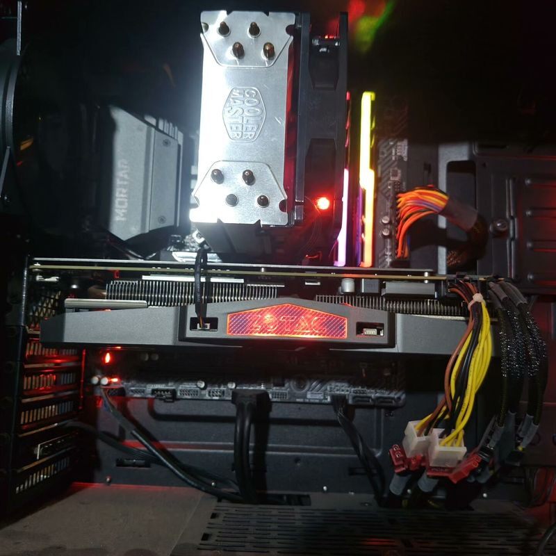 议价索泰gtx1060 6G至尊版plus 带背部散热