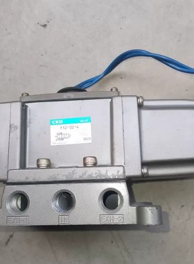 议价D吸塑机电磁阀FS2-02-4电压100V，实物拍摄成色