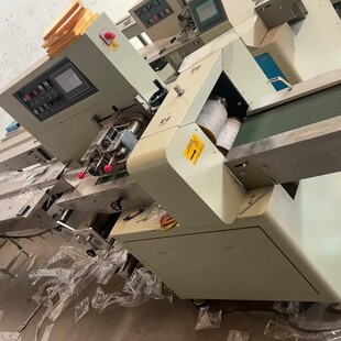 三伺服链条带触摸屏控制面板 机 下 包装 议价佛山迪凯350型枕式