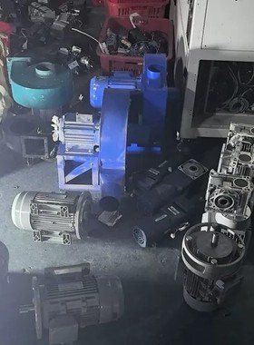 议价BMEM三相异步电机，型号TM-700Z，2.2KW，380