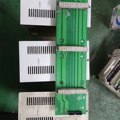 议价K1B07直流屏充电模块，有3台，底坐一张，实物拍摄。成色如