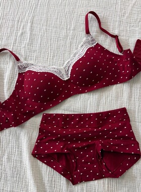 本命年红色爱心内衣女小胸聚拢薄款无痕舒适收副乳性感文胸罩套装