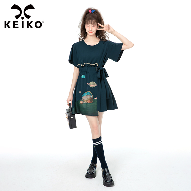 艺术感印花系带收腰连衣裙2023夏季新款茶歇法式圆领短袖a字裙子