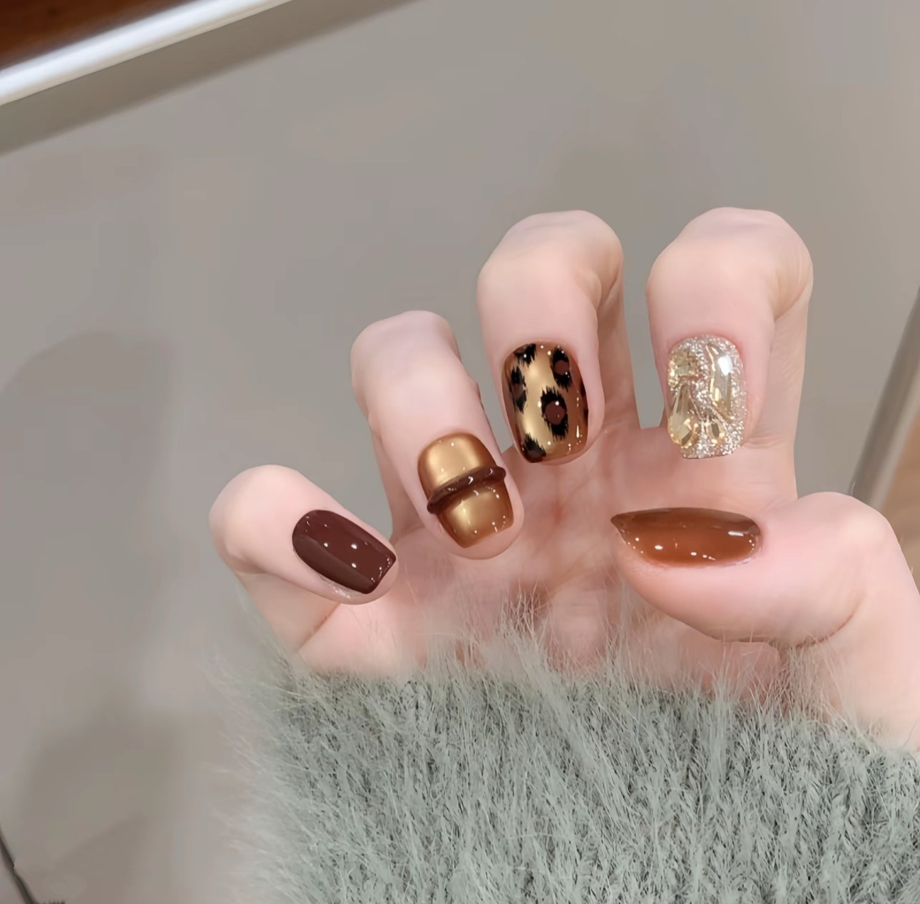 【金秋豹纹】秋冬新款豹纹猫眼显白高级气质穿戴式美甲片,彩妆/香水/美妆工具,穿戴甲/甲片,淘宝优惠券,粉丝福利购,淘宝优惠卷