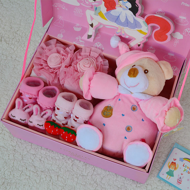 Coffret cadeau pour bébé - Vêtements + Fournitures - Ref 1952441 Image 4