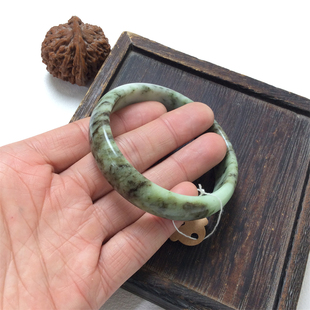 四大名玉南阳独山玉绿白料扁条手镯独玉60圈口镯子玉镯送妈妈礼物