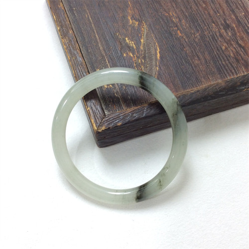 黑白料圆镯叮当镯南阳独山玉