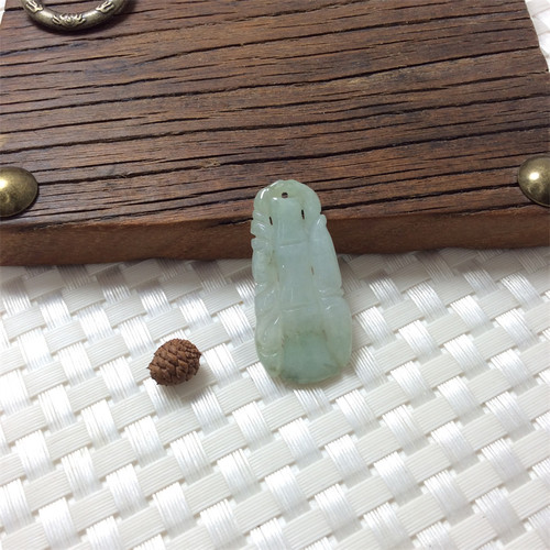 缅甸A货翡翠节节高升吊坠