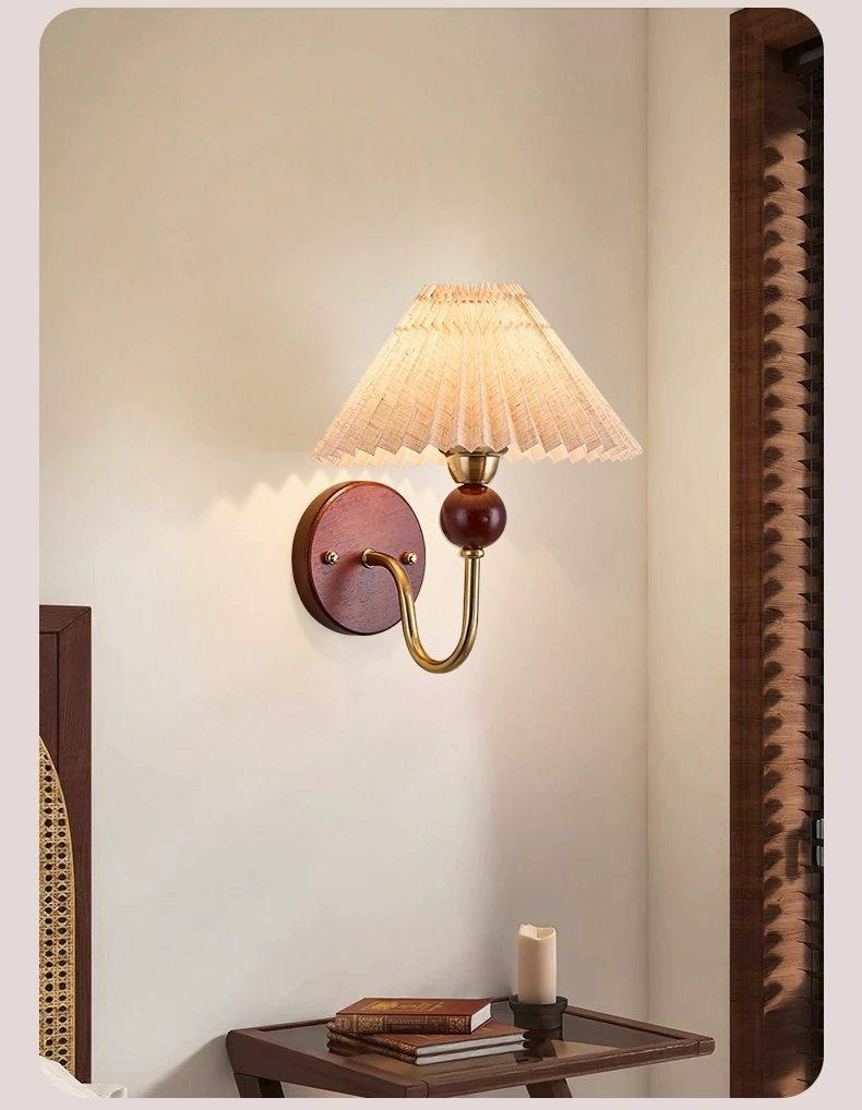 中古风壁灯卧室床头灯2026新款创意百褶布艺客厅背景墙灯实木灯具,家装灯饰光源,装饰台灯,淘宝优惠券,粉丝福利购,淘宝优惠卷