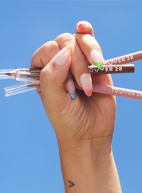 预*定 美国Tower 28 Beauty OneLiner多用途眼线笔唇线笔 1.14g