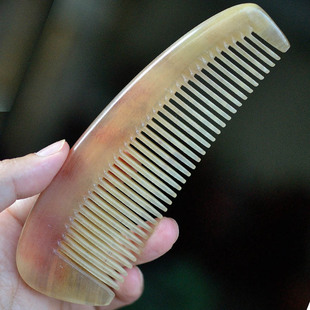 9月天然牛角梳羊角梳按摩保健梳子便携梳包包梳子加厚头疗梳