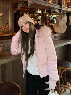 现货粉色海鸥菲奥娜可拆卸毛领羽绒服连帽羽绒服秋冬短款外套女