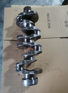 1J555-23111曲轴久保田发动机V3307大瓦螺丝V2607齿轮箱齿油底壳