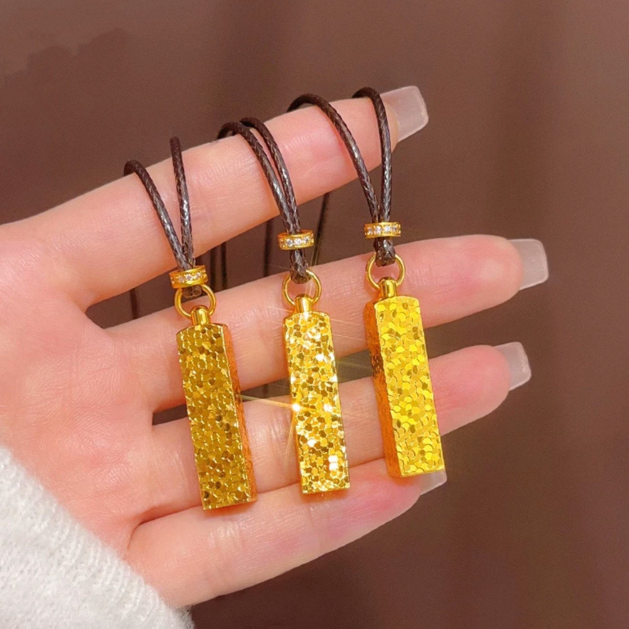 碎冰冰四方来财金砖项链