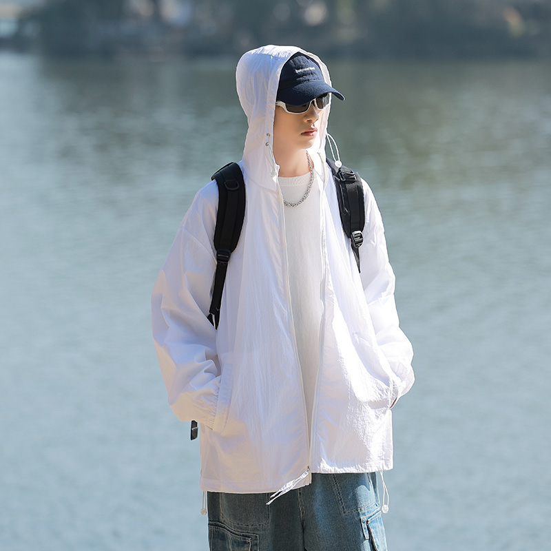 户外冰丝轻薄款防晒衣男士2025夏季UPF50+防紫外线透气防晒服外套