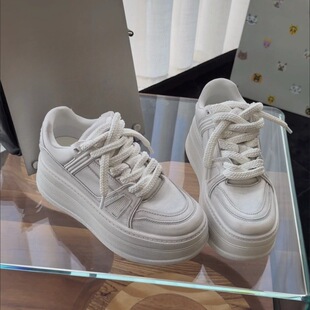 休闲鞋 百搭厚底时尚 女2026春新款 6cm巨好看小个子真皮小白鞋