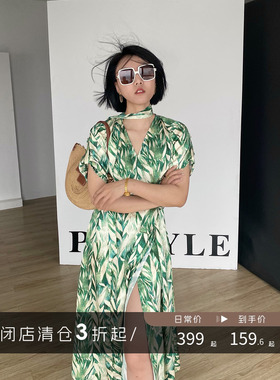 【清仓】V领高级感碎花裙葱郁祖母绿印花仿真丝素绉缎连衣裙