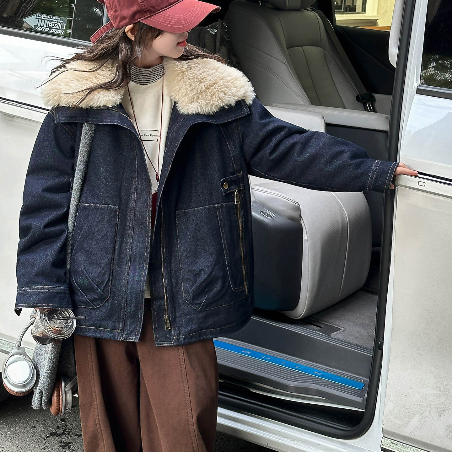 女童加绒牛仔外套冬装2025新款韩版洋气加厚上衣女大童保暖棉服潮