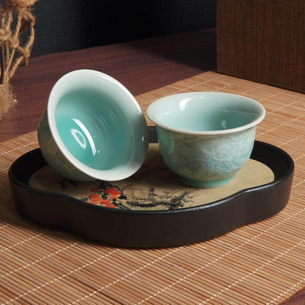 功夫茶具青瓷粉青刻花龙凤杯