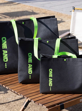 环保无纺布手提袋服装店手拎袋装衣服袋子黑色加宽手提袋礼品袋