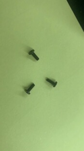 七彩虹影驰1660S 2060显卡背板固定螺丝螺钉圆头平头长7MM 2K40元