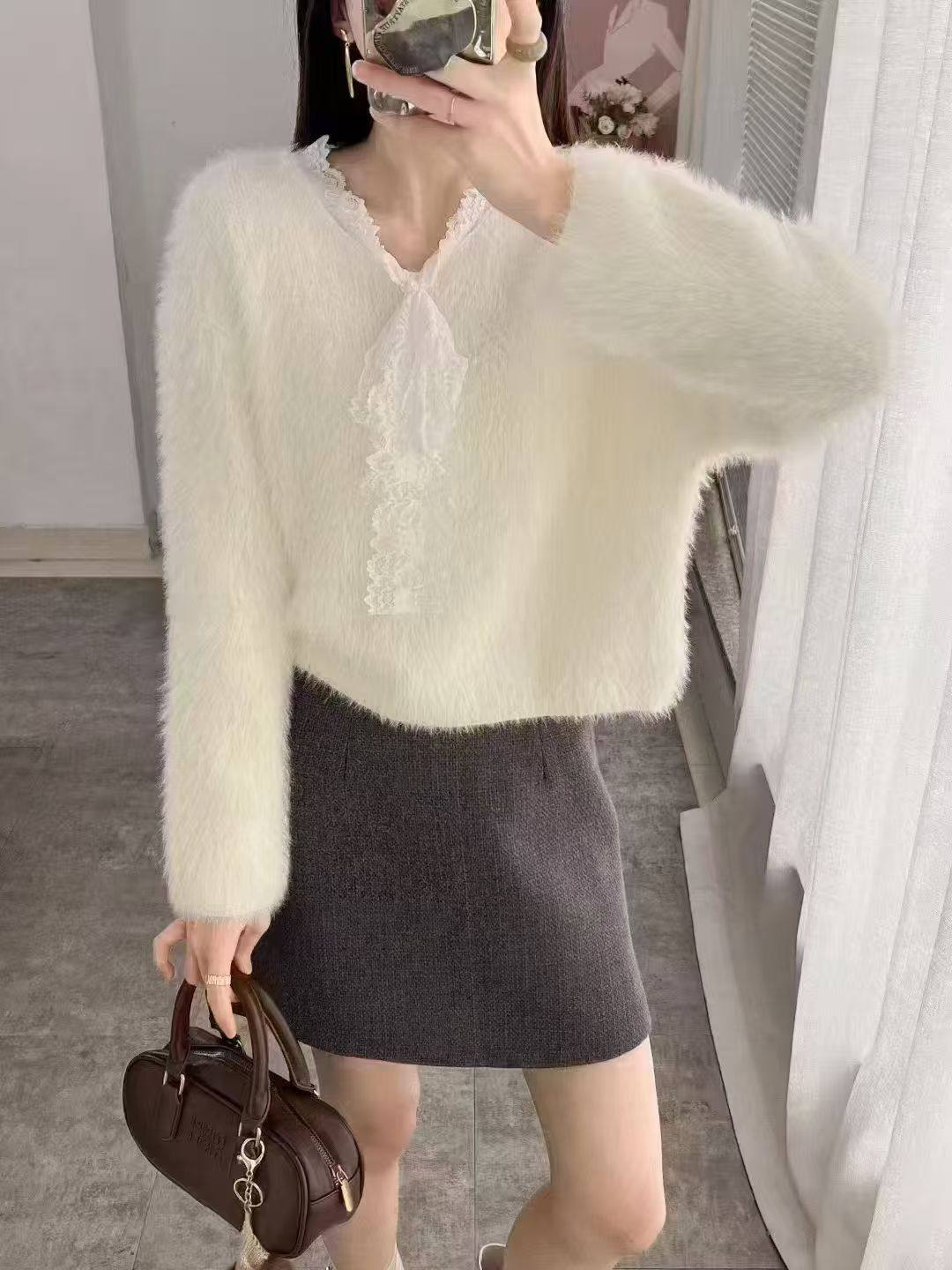 新款2025秋冬女装软糯水貂毛蝴蝶结毛衣新款蕾丝拼接V领中长款