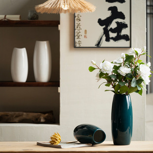 景德镇现代简约陶瓷花瓶北欧创意家居摆件酒店民宿台面插花装 饰品