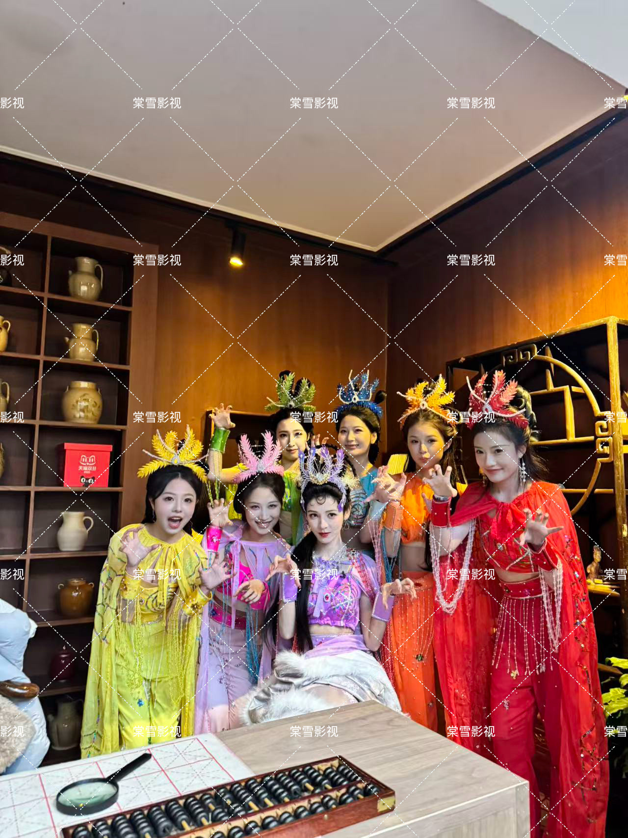 西游记86版蜘蛛精红橙黄绿粉蓝紫七套古装出租蜘蛛精七套租
