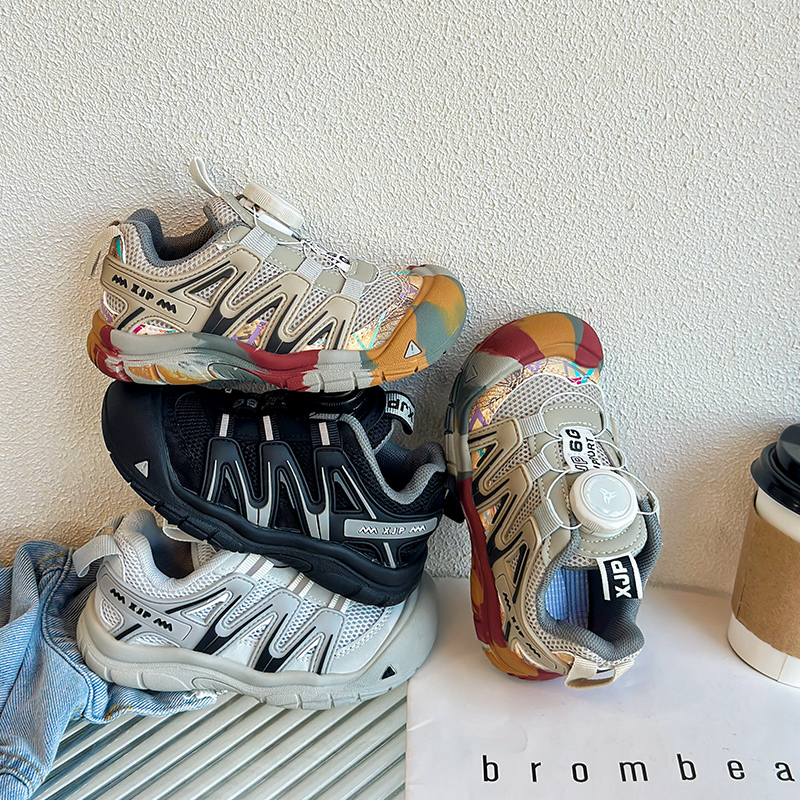 韩版儿童旋转扣运动鞋春秋迷彩男童户外登山鞋网面透气女童老爹鞋