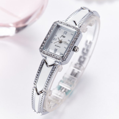 潮流女士白色生活学生石英手表