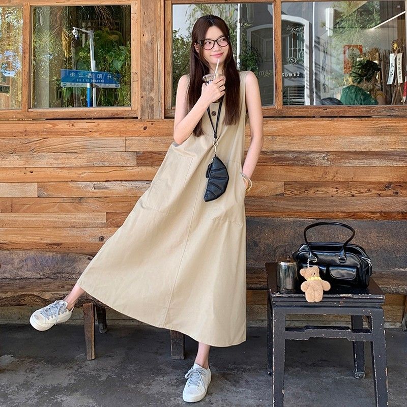 无袖休闲宽松连衣裙子夏季新款女装气质显瘦钓系约会长裙海边度假