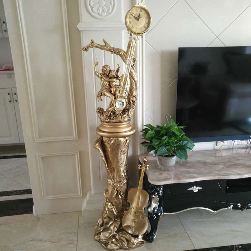 客厅装饰摆件电视柜旁边落地奢华高档欧式沙发两边摆设大型家居美