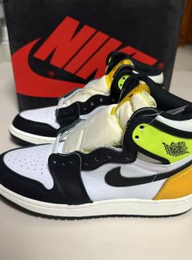 Nike Air Jordan 1潮流运动休闲鞋高帮/GS/黄橙脚趾575441-118