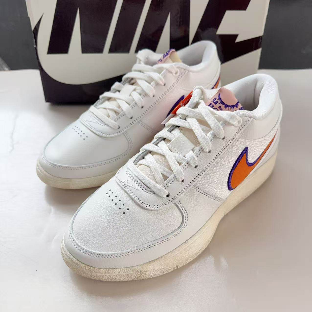 Nike/耐克 BOOK 1 EP 男子白橙低帮运动实战篮球鞋 FJ4250-106