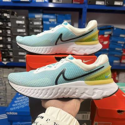 Nike男子缓震耐磨跑步鞋