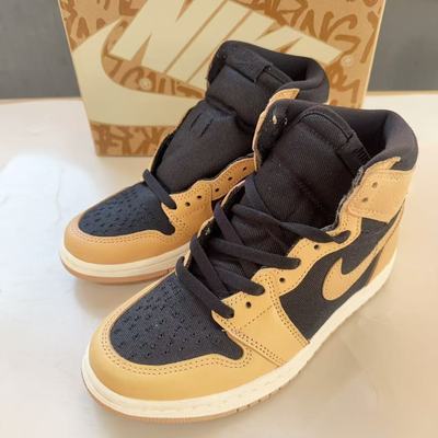 Air Jordan 1 AJ1男子棕褐色传家宝男子高帮复古篮球鞋555088-202