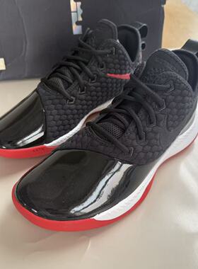 Nike/耐克Zoom Witness 3 詹姆斯男子减震篮球鞋 BQ9819-001